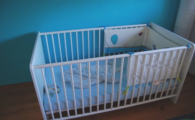 Mamainausbildung Babybett