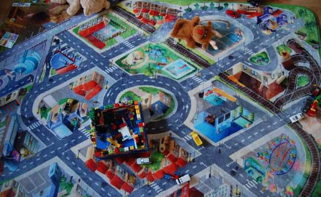 Mamainausbildung Spielzeug