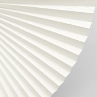 Die für Plissees typische Faltenoptik Die für Plissees typische Faltenoptik