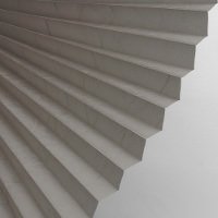 Plissee mit Perlexbeschichtung